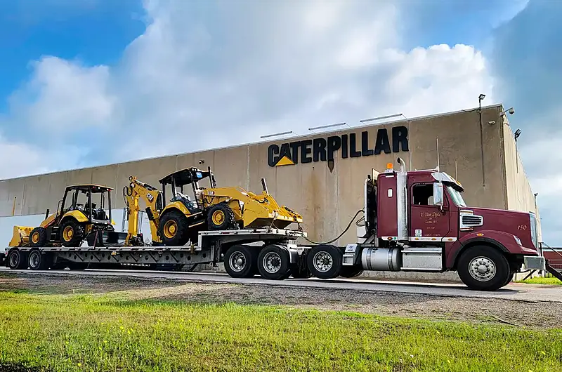 Flatbed trucking delivery service