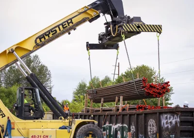 Reach stacker transloading